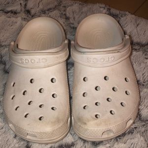 Crocs (white)
